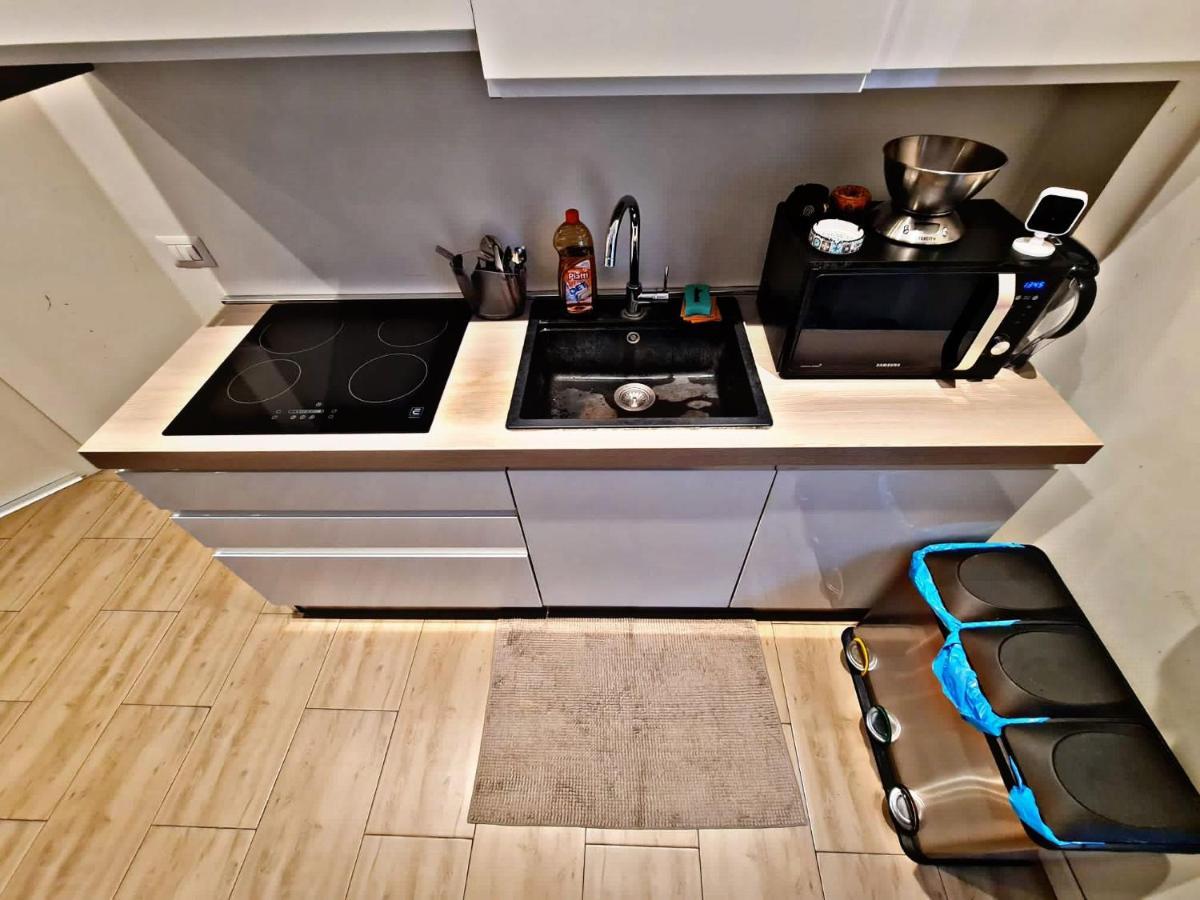 Modern Apartment Cozy Style Rome Extérieur photo